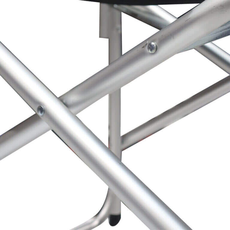 directors-chair-Alu-Poles-closeup-1-768x768